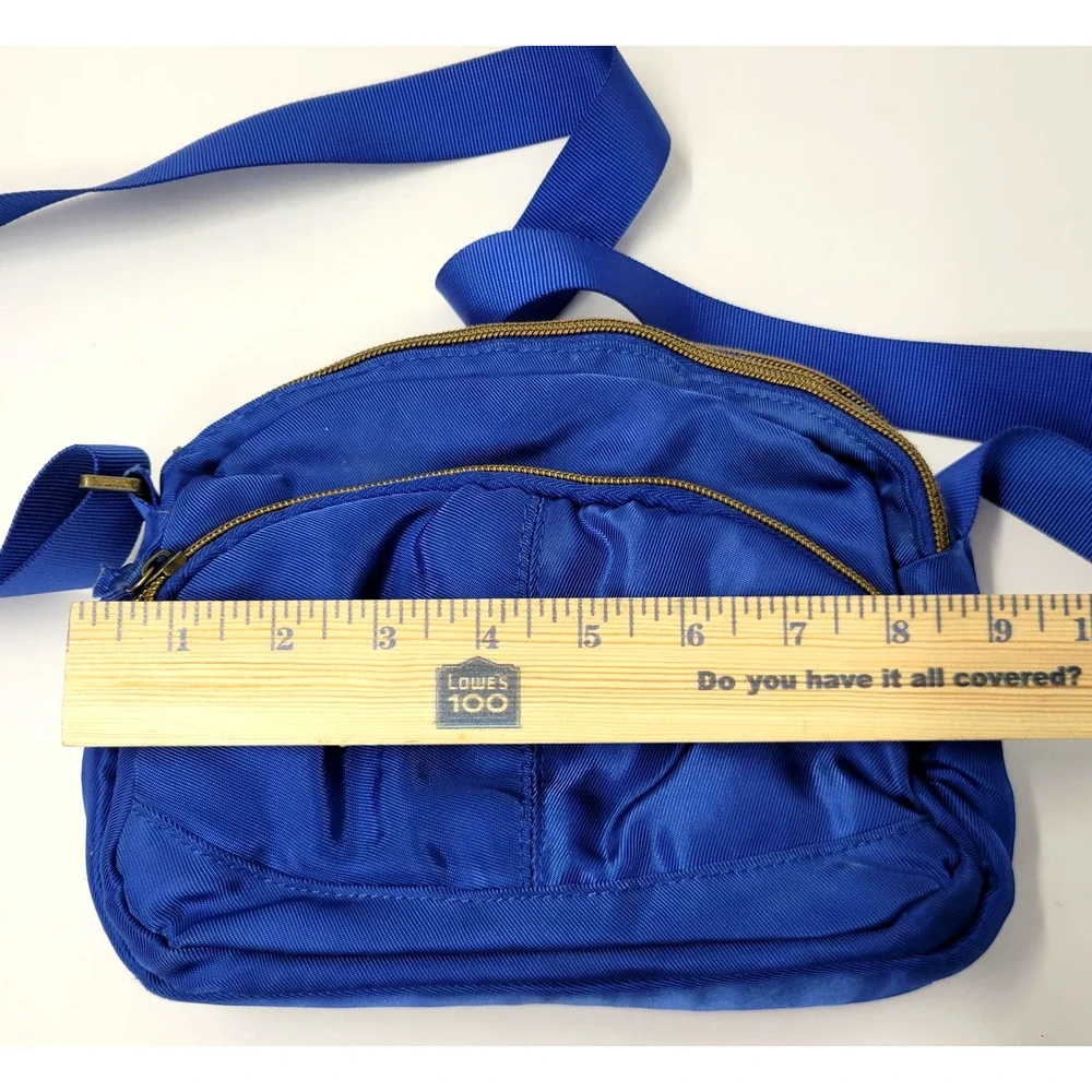 Travelon Crossbody Bag Blue Small Adjustable Strap Multi Pocket Travel Purse